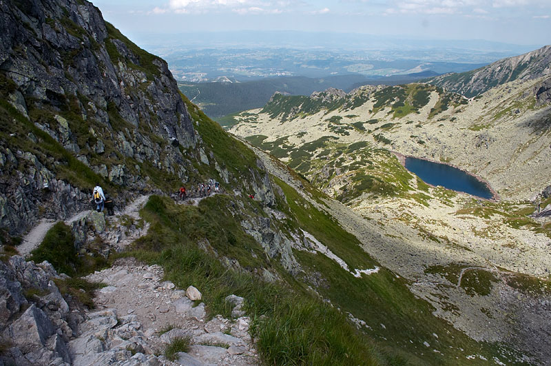 zejście z Przełęczy Świnickiej
